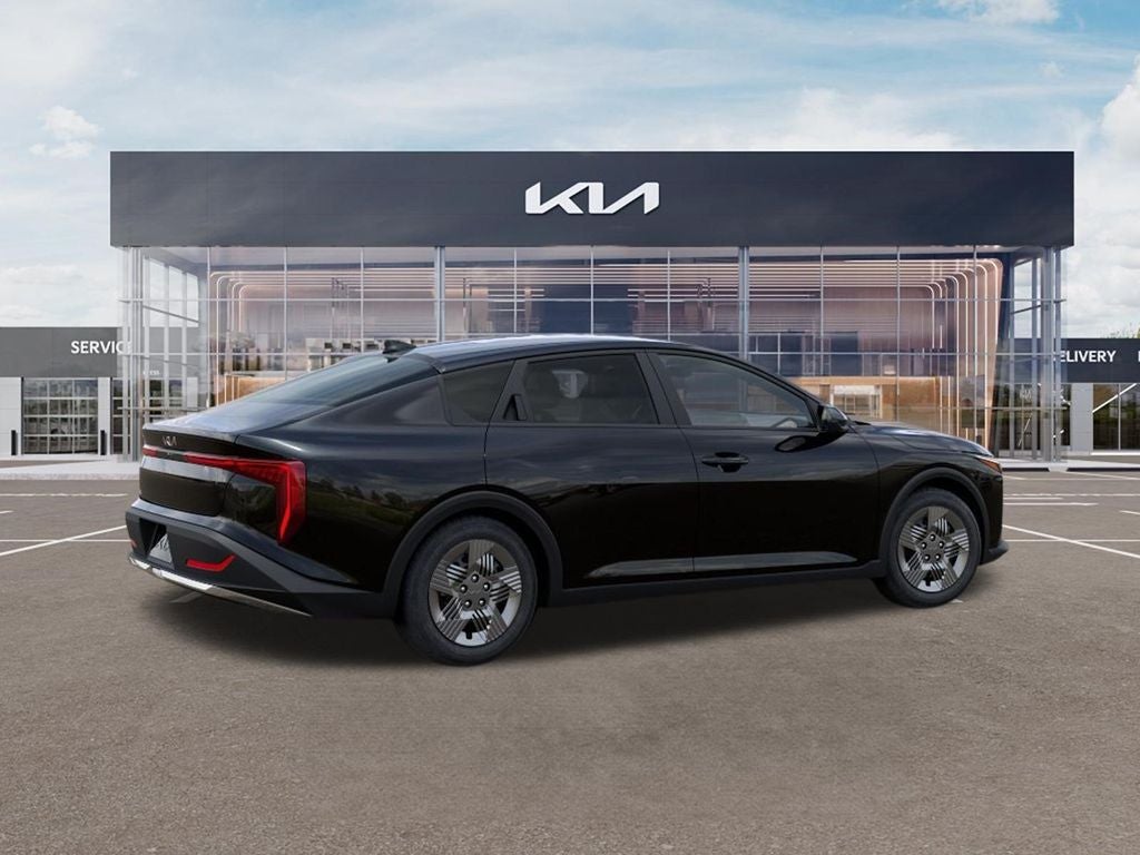 2026 Kia K4 LX