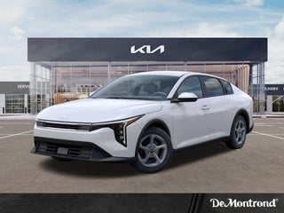 2025 Kia K4 LXS AUTO