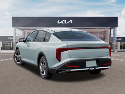 2026 Kia K4 LXS AUTO