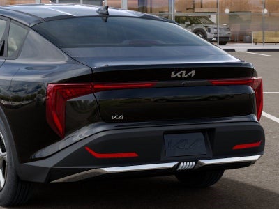 2026 Kia K4 LXS AUTO