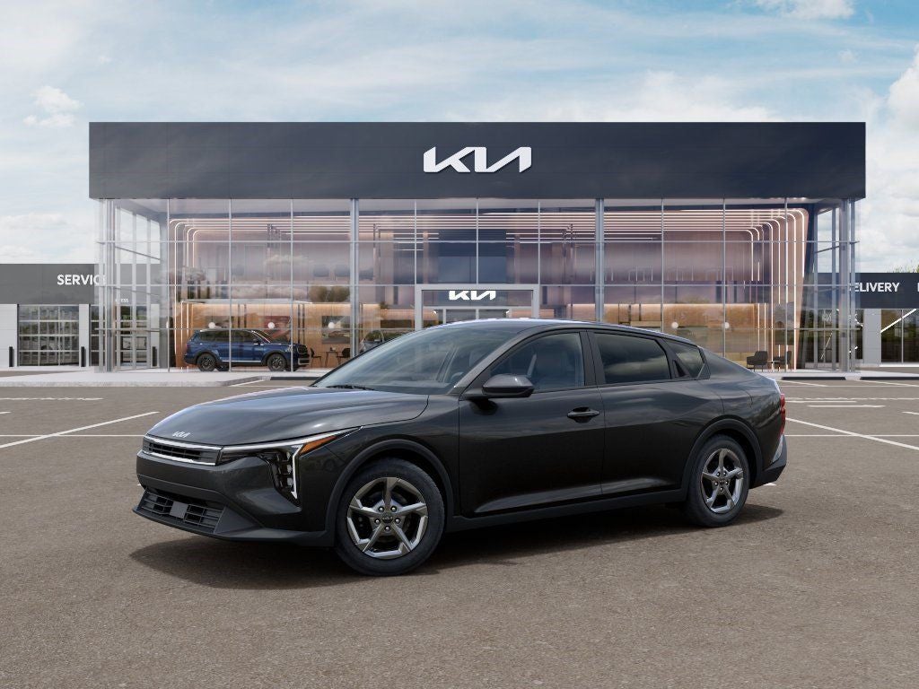 2026 Kia K4 LXS AUTO