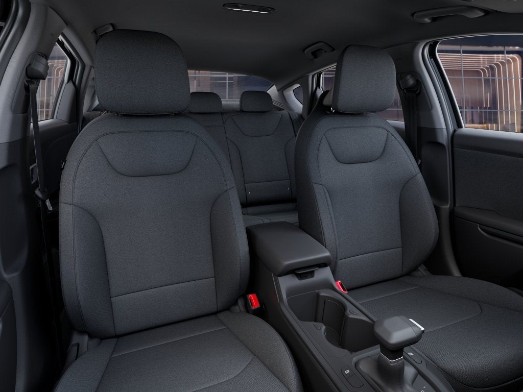 2027 Kia K4 LXS AUTO