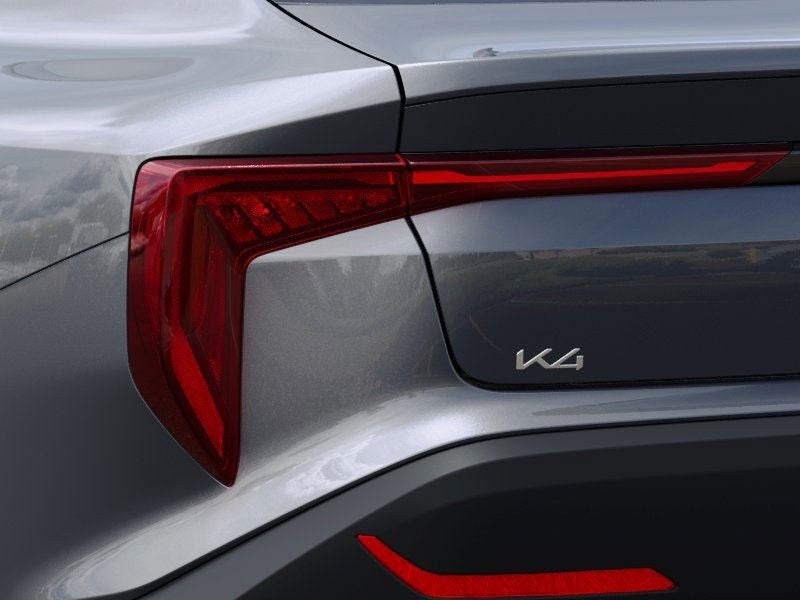 2025 Kia K4 LXS AUTO
