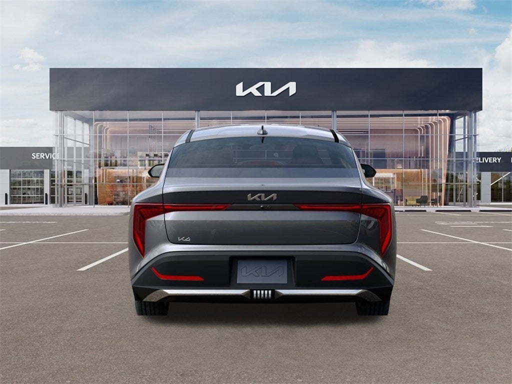 2025 Kia K4 LXS AUTO