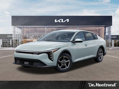 2026 Kia K4 LXS