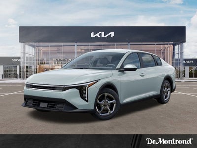 2026 Kia K4 LXS