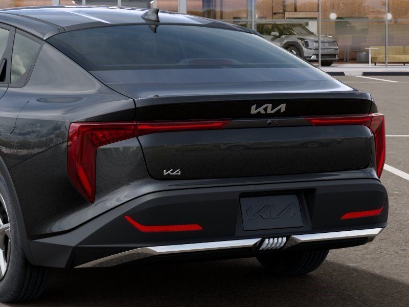 2026 Kia K4 LXS AUTO