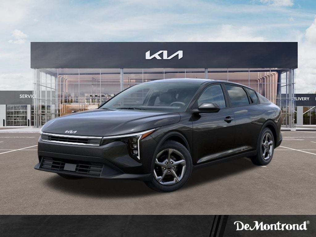 2026 Kia K4 LXS AUTO