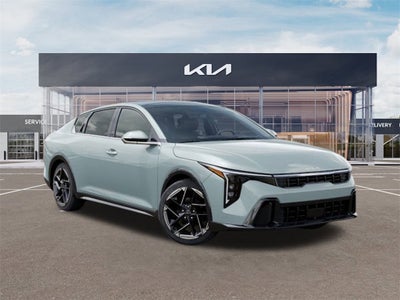 2025 Kia K4 GT-Line