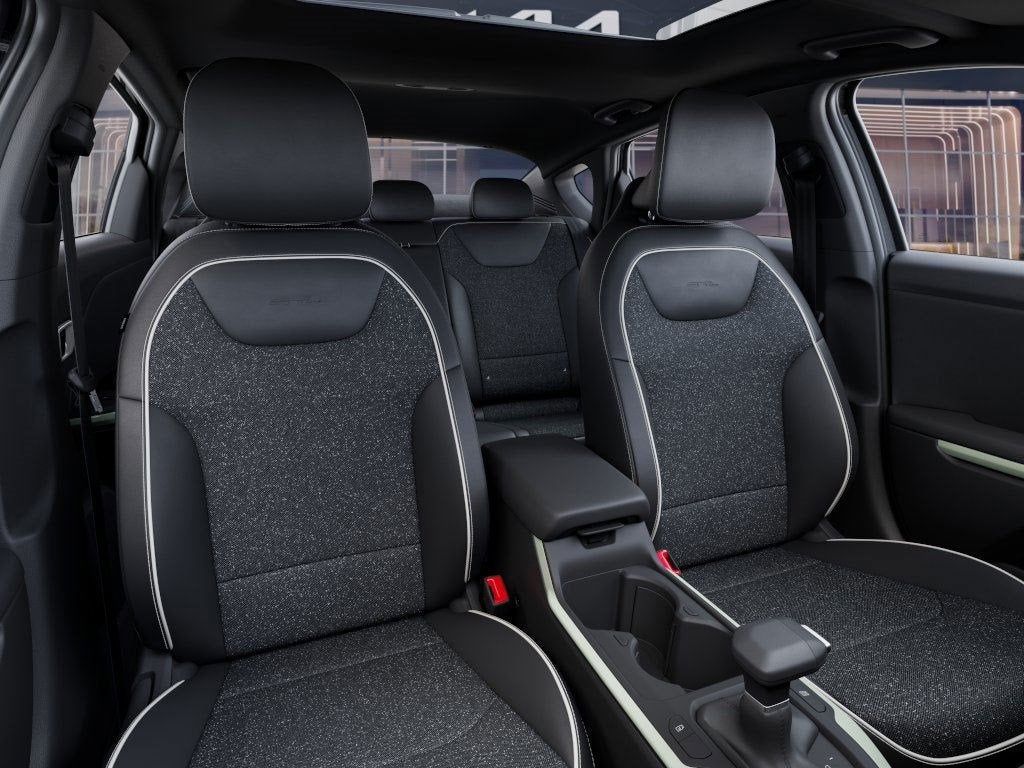 2025 Kia K4 GT-LINE AUTO