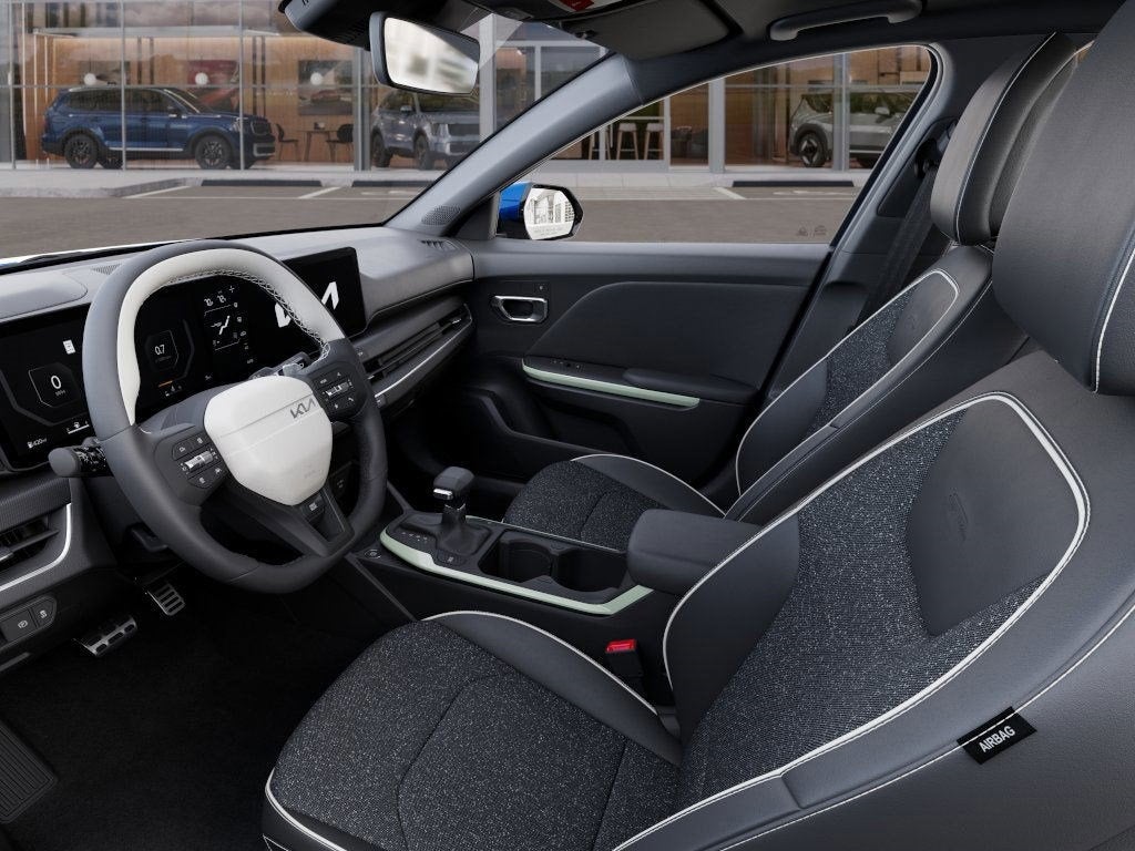 2025 Kia K4 GT-LINE AUTO