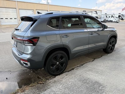 2025 Volkswagen Taos 1.5T SEL
