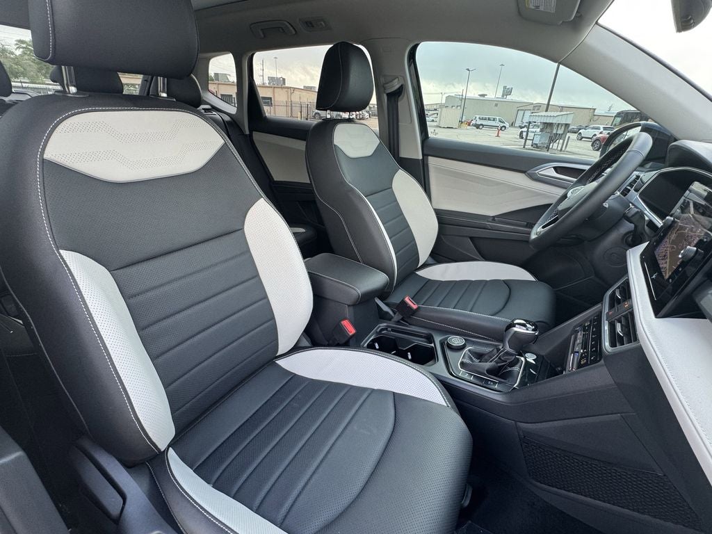 2025 Volkswagen Taos 1.5T SEL