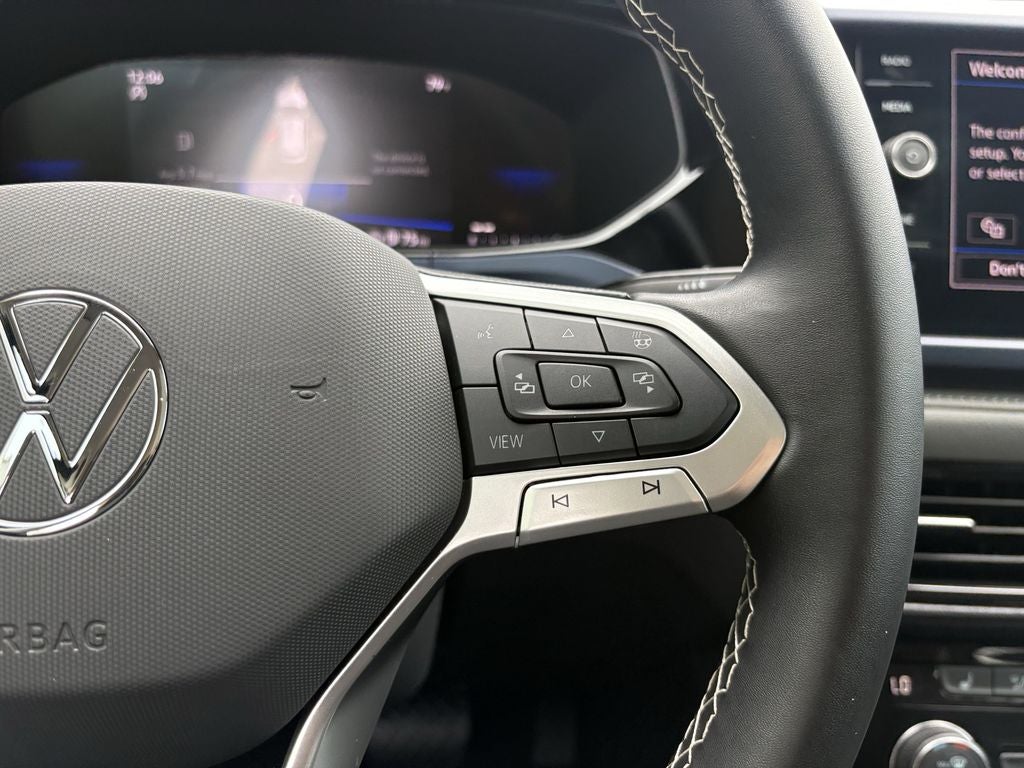 2024 Volkswagen Taos 1.5T SE