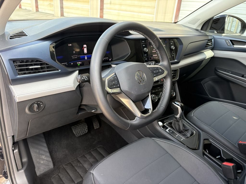 2024 Volkswagen Taos 1.5T SE