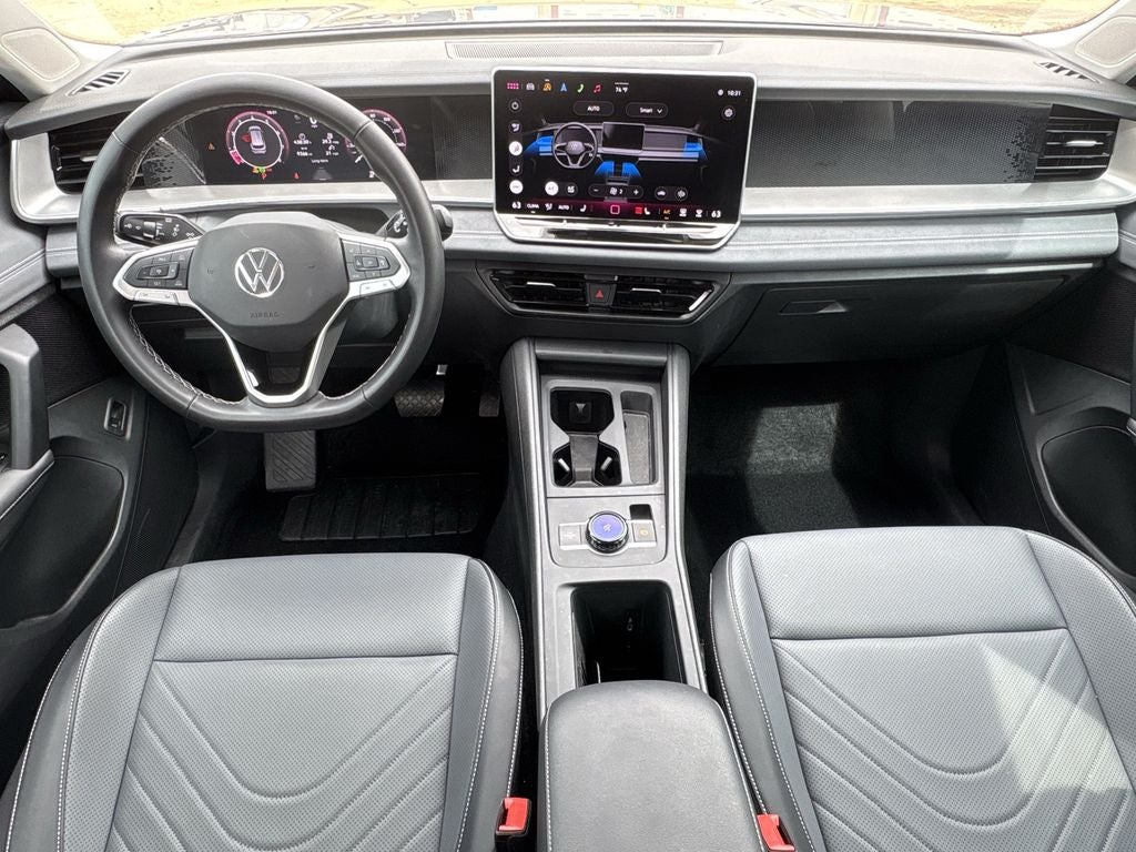 2025 Volkswagen Tiguan 2.0T SE