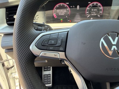 2025 Volkswagen Tiguan 2.0T SE R-Line Black
