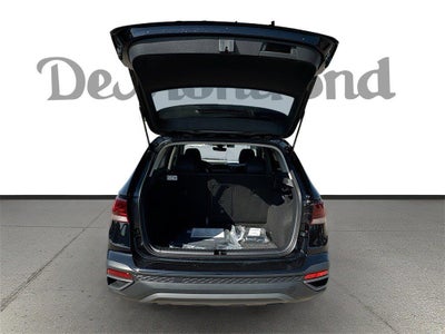 2024 Volkswagen Taos 1.5T SE Black