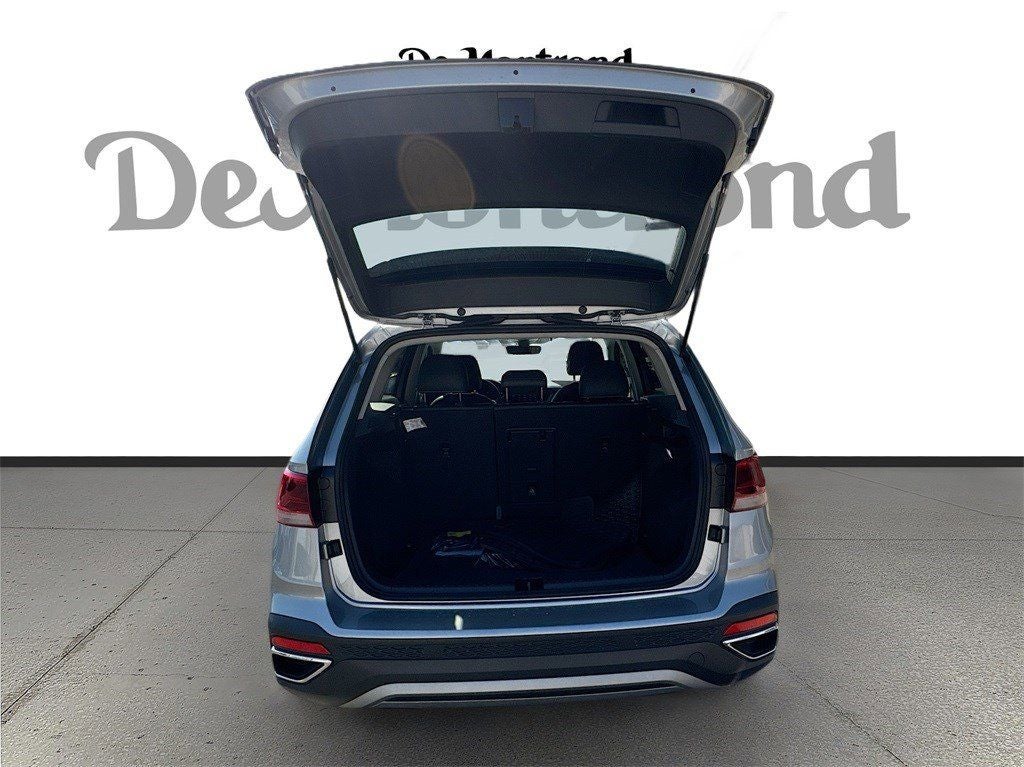 2024 Volkswagen Taos 1.5T SE