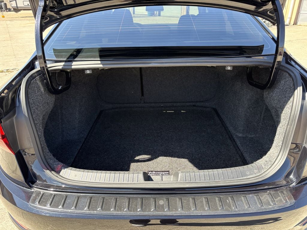 2021 Volkswagen Jetta Base