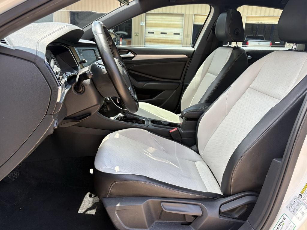 2019 Volkswagen Jetta R-Line