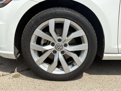 2019 Volkswagen Golf SportWagen SE