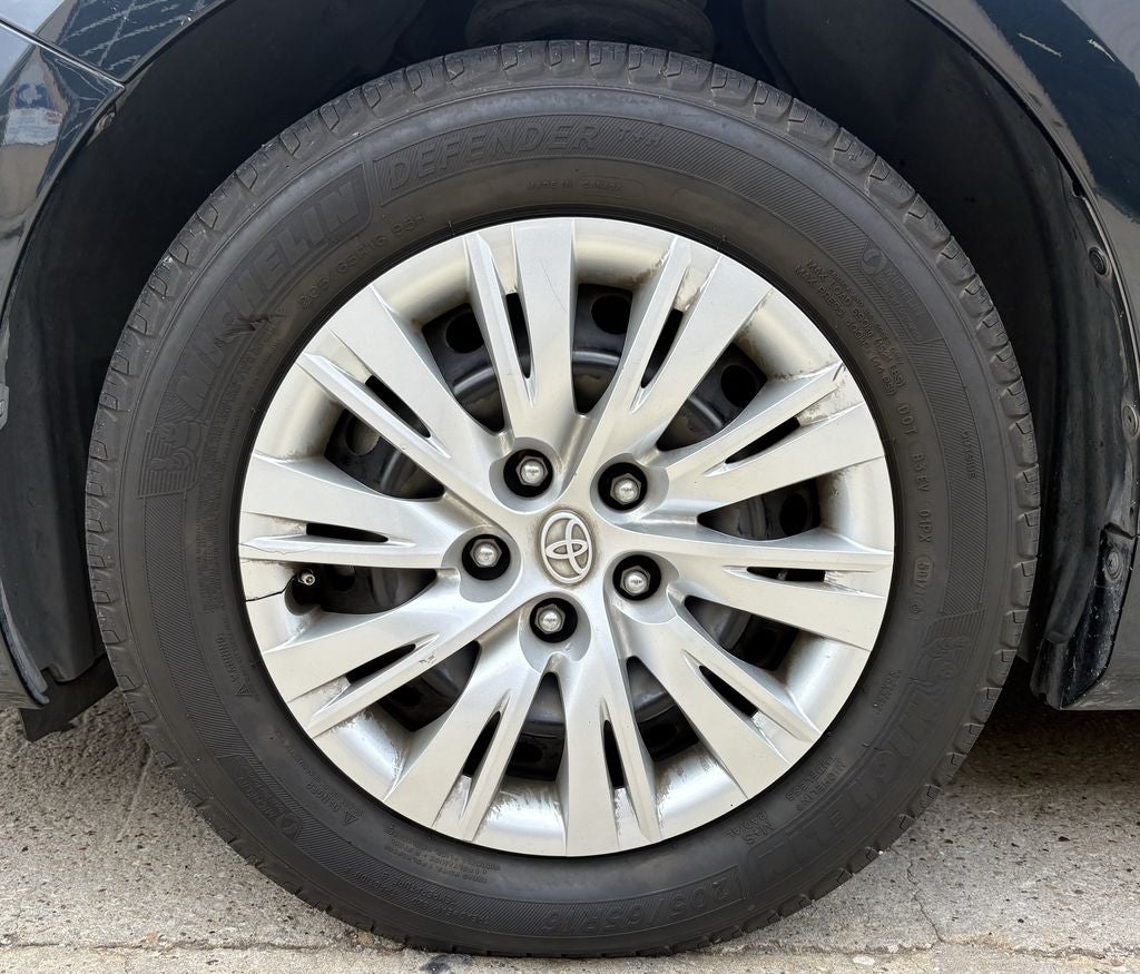 2014 Toyota Camry LE