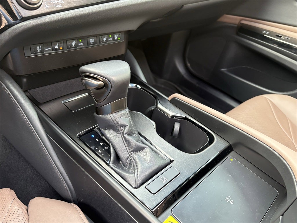 2023 Lexus ES 350 Ultra Luxury