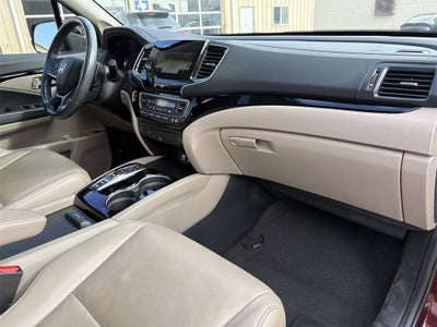 2021 Honda Pilot Touring 7 Passenger