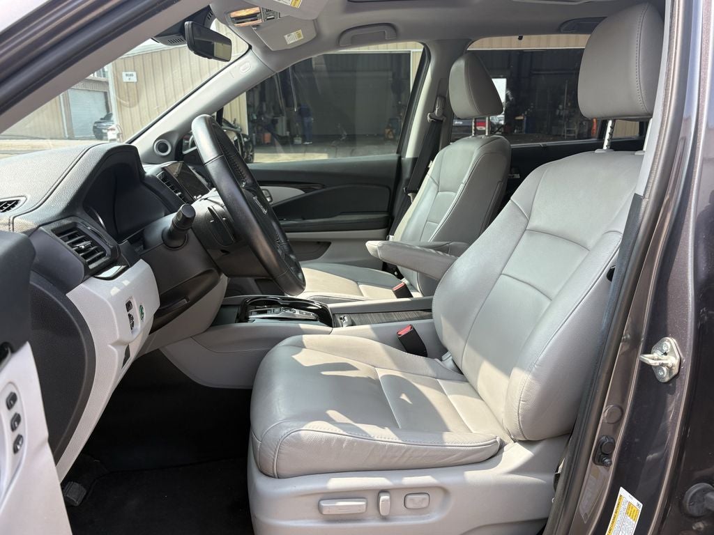 2020 Honda Pilot Touring 7 Passenger