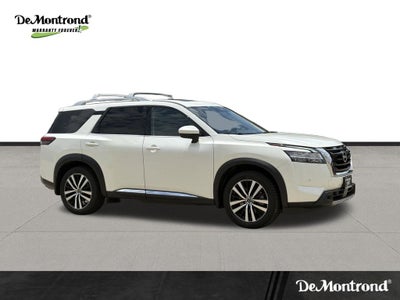 2023 Nissan Pathfinder Platinum