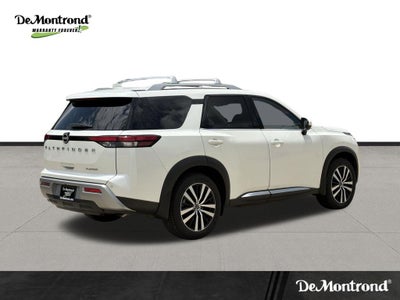 2023 Nissan Pathfinder Platinum
