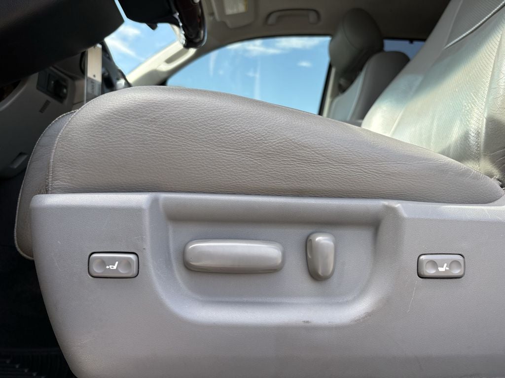 2014 Toyota Sequoia Platinum