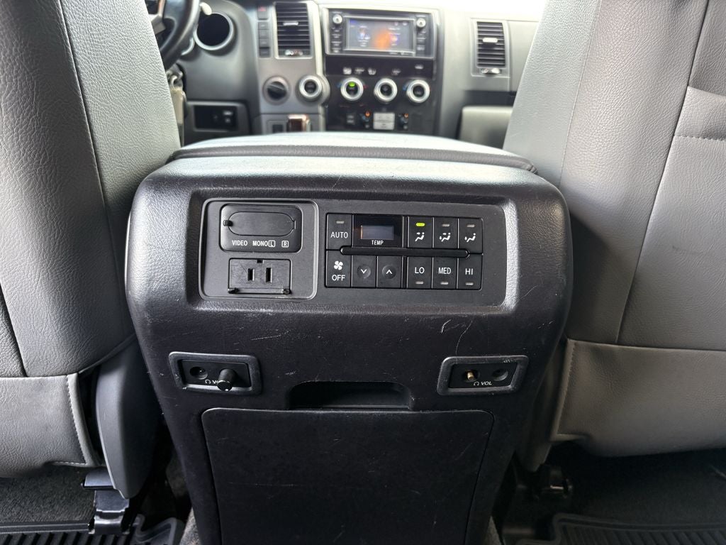 2014 Toyota Sequoia Platinum