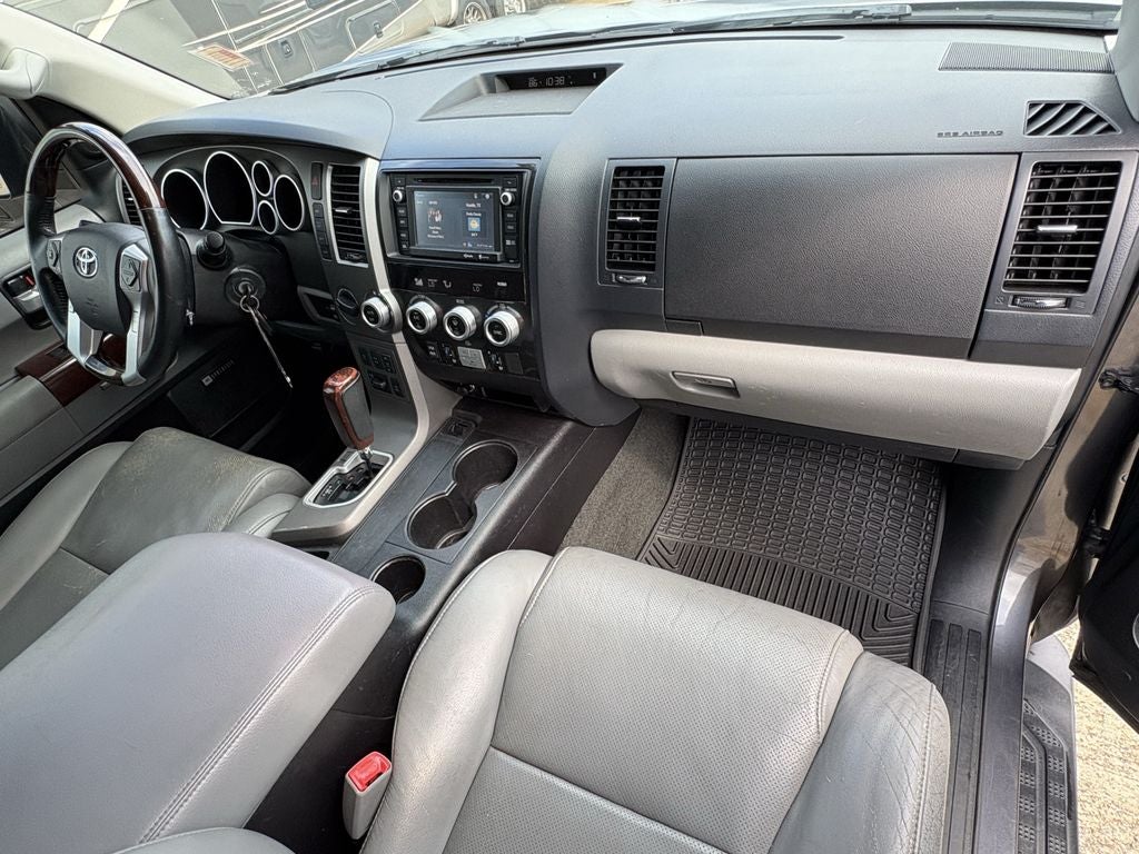 2014 Toyota Sequoia Platinum
