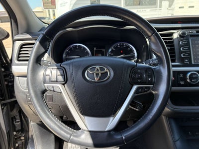 2017 Toyota Highlander Limited