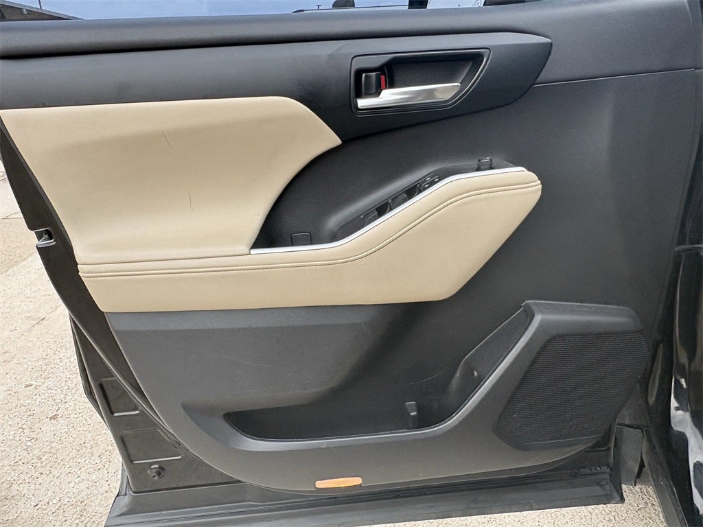 2023 Toyota Highlander XSE