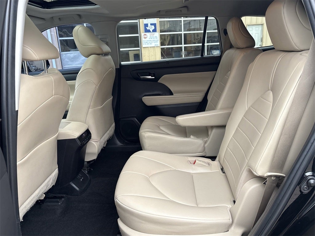 2023 Toyota Highlander XSE