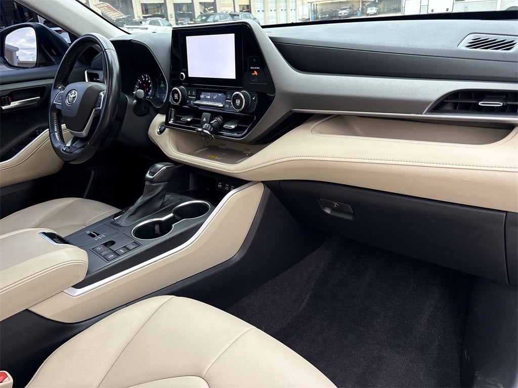 2023 Toyota Highlander XSE