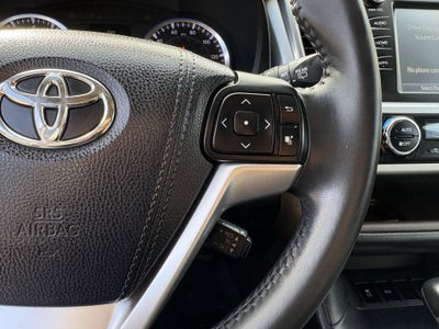 2016 Toyota Highlander XLE V6