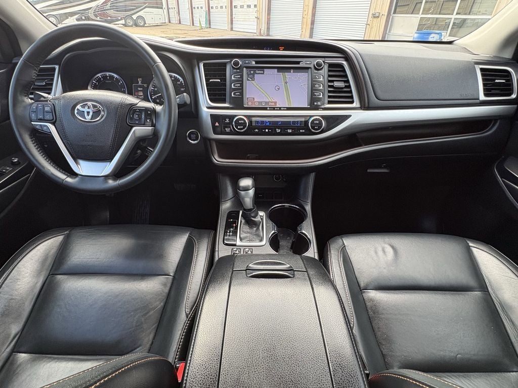 2016 Toyota Highlander XLE V6