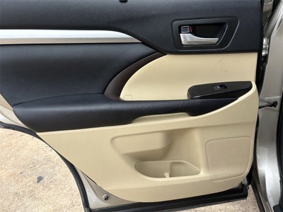 2016 Toyota Highlander XLE V6