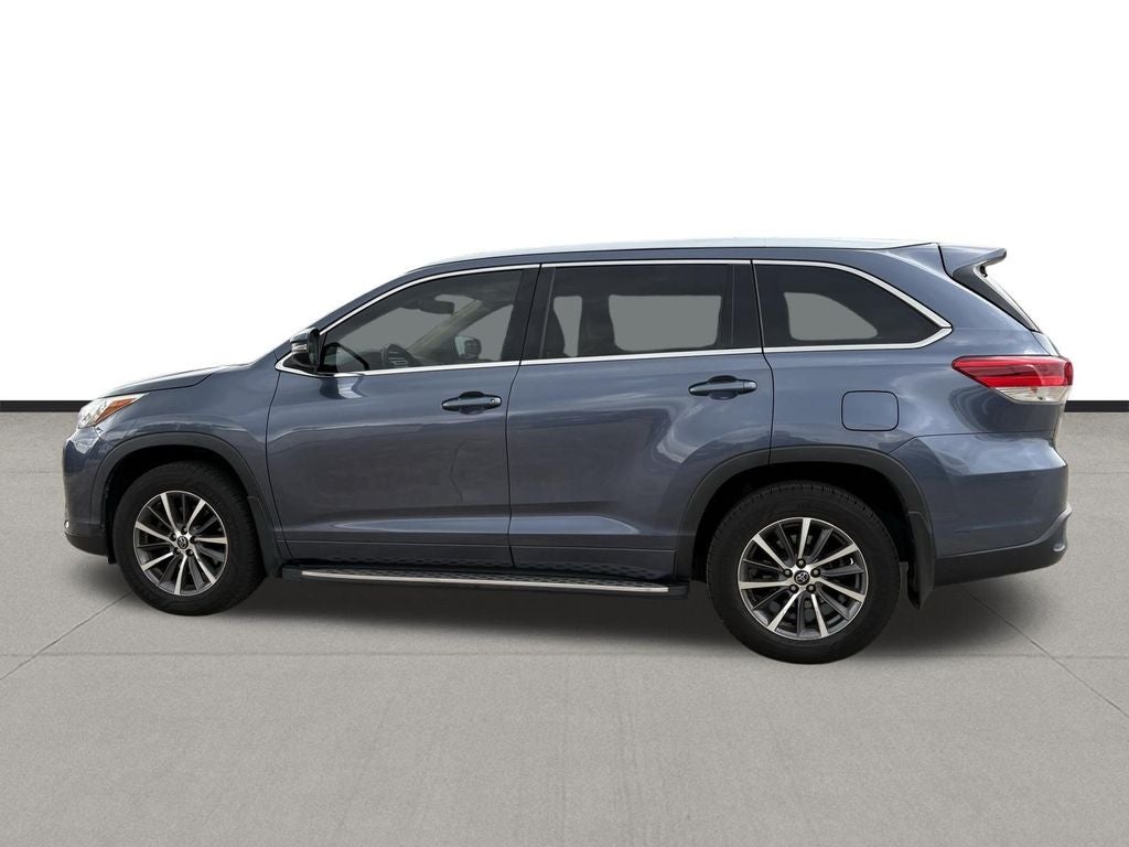 2018 Toyota Highlander Base