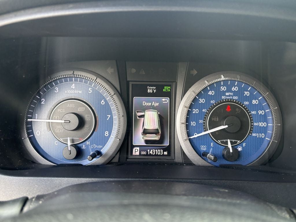 2019 Toyota Sienna XLE 8 Passenger