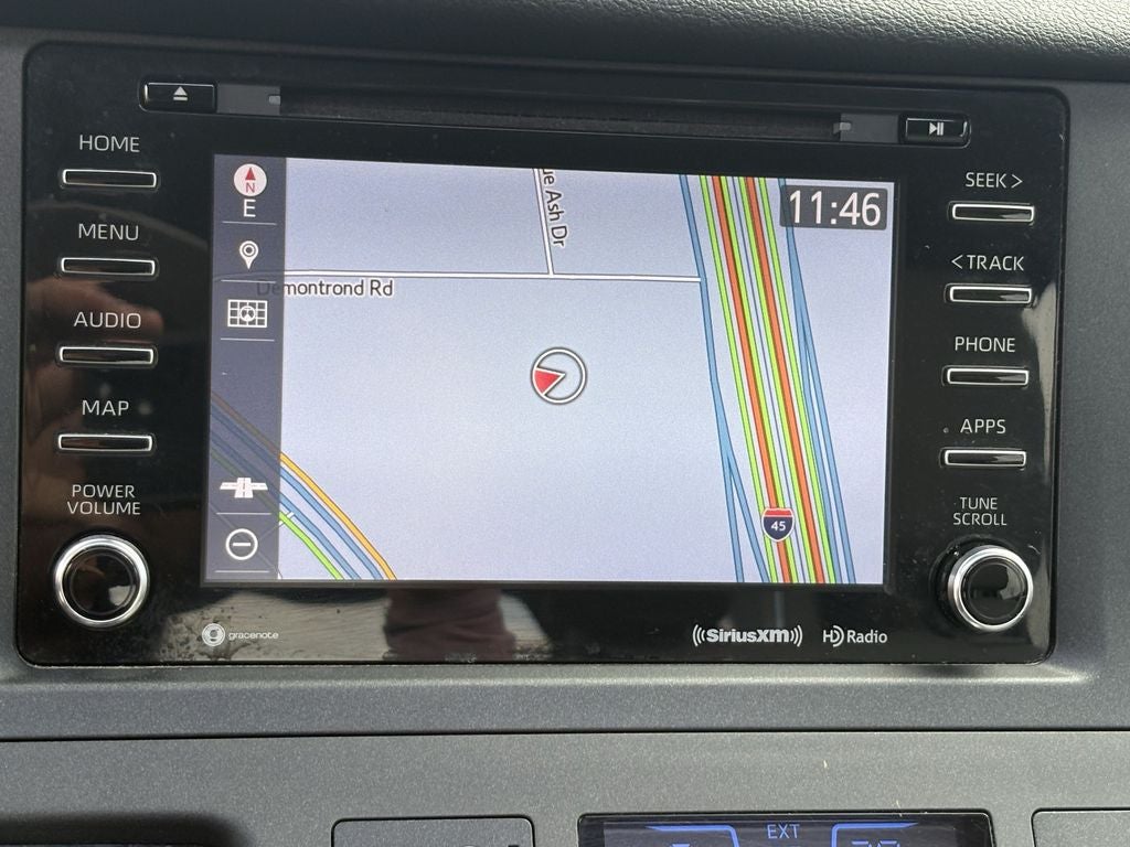 2019 Toyota Sienna XLE 8 Passenger