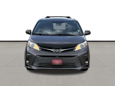 2019 Toyota Sienna XLE 8 Passenger