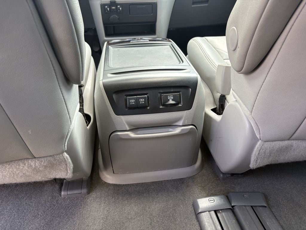 2019 Toyota Sienna XLE 8 Passenger