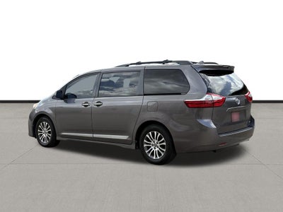 2019 Toyota Sienna XLE 8 Passenger