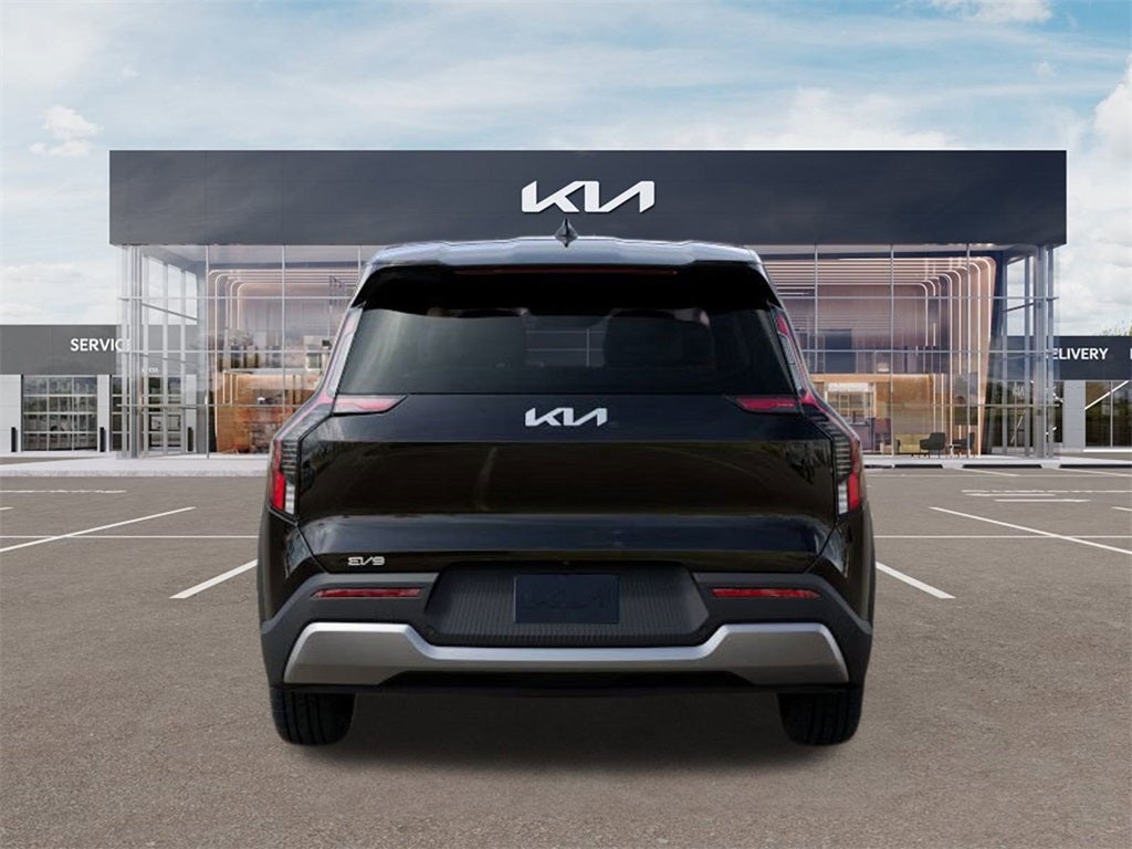 2026 Kia EV9 Light Long Range