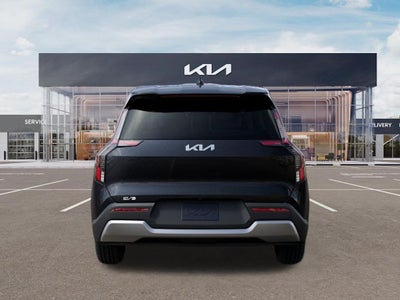 2026 Kia EV9 Light Long Range